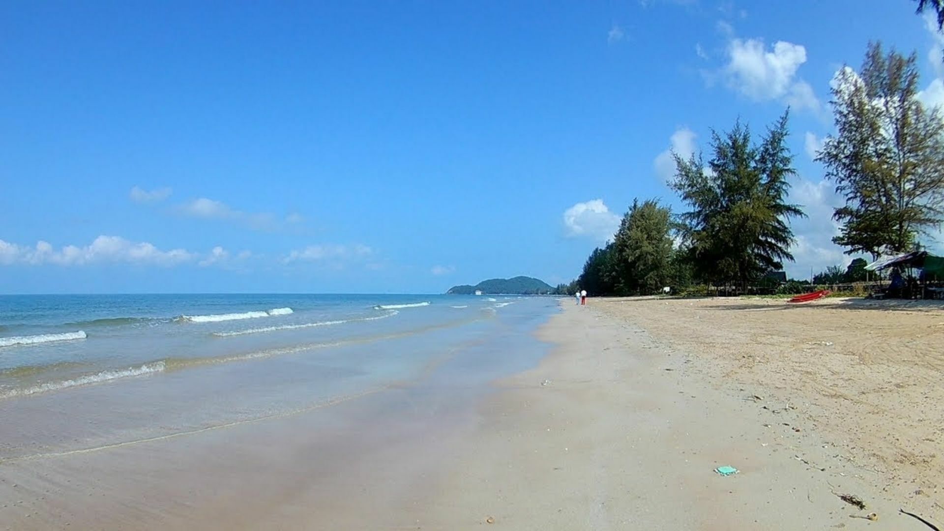 แนะนำที่เที่ยวและกิจกรรมที่น่าสนใจ หาดเจ้าหลาว (จังหวัดจันทบุรี) 2567