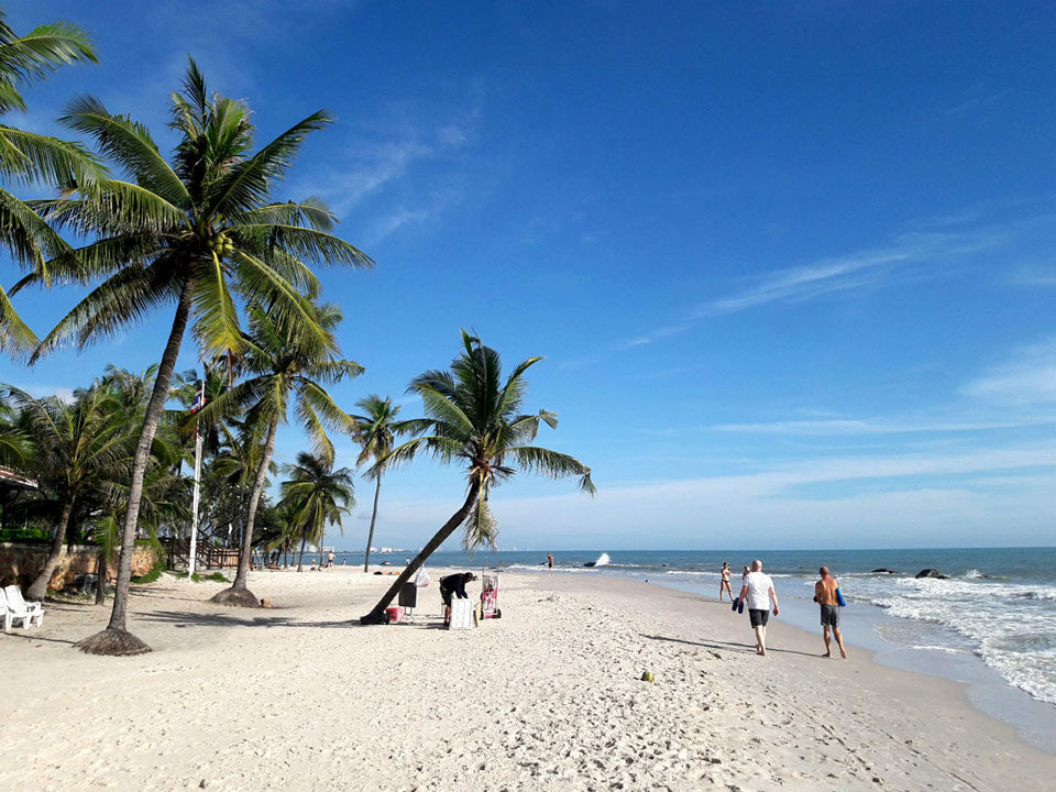 มัดรวม 6 ที่เที่ยว จุดเช็คอิน หาดหัวหิน (จังหวัดประจวบคีรีขันธ์) 2567 พิกัดขอพรเสริมโชคลาภ มั่งมี