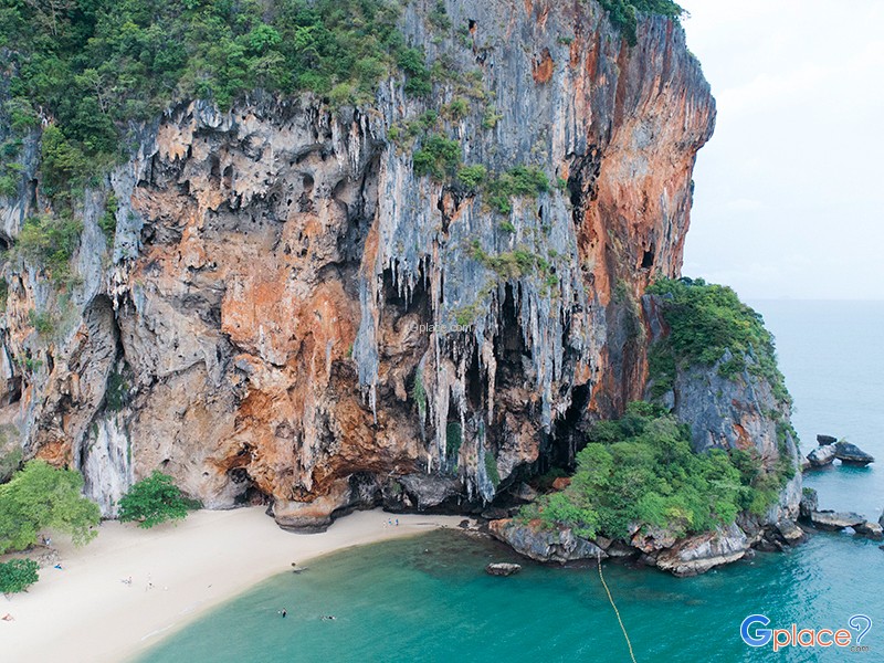 พิกัด 14 ที่เที่ยวใน หาดถ้ำพระนาง (จังหวัดกระบี่) 2567 บรรยากาศดี ราคาสุดคุ้ม