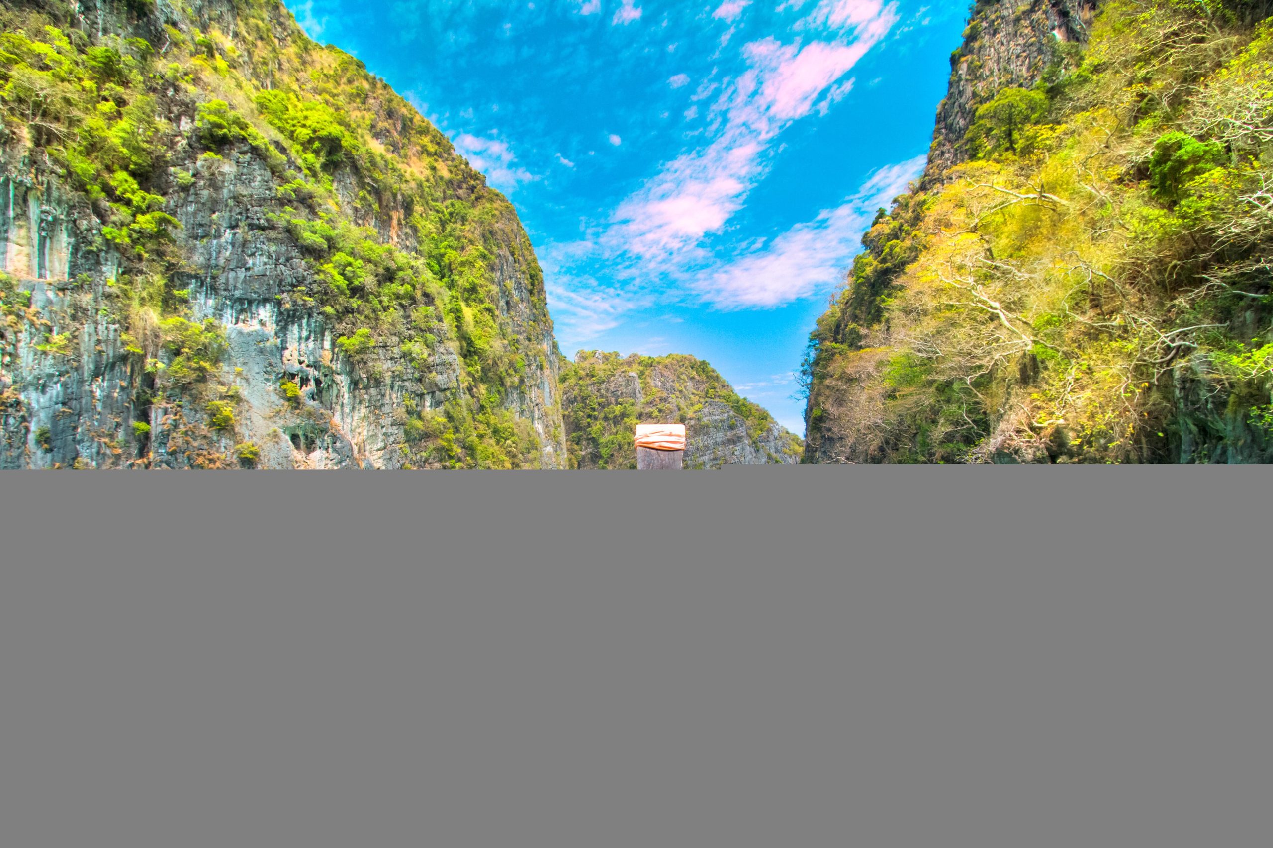 รีวิวสถานที่เที่ย หาดอ่าวนาง (จังหวัดกระบี่) 2567 ชมธรรมชาติ สัมผัสวัฒนธรรมโบราณ